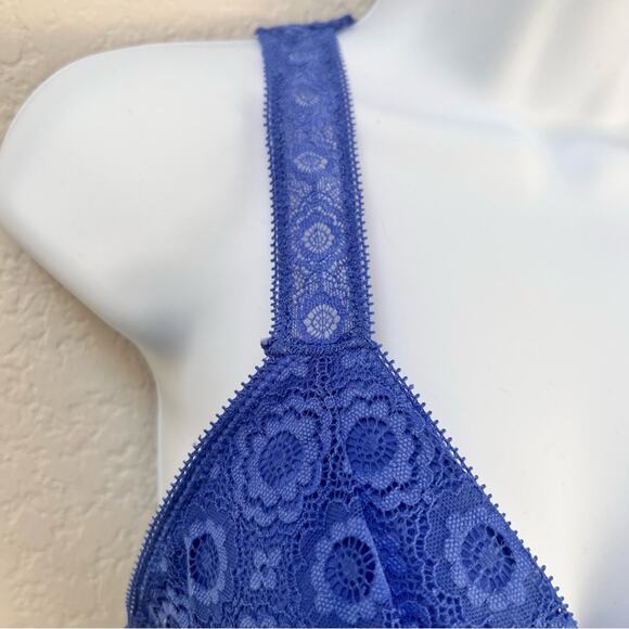 Aerie Bralette Women’s Medium Periwinkle Blue Lace Racerback Padded Bra Top - Picture 6 of 9